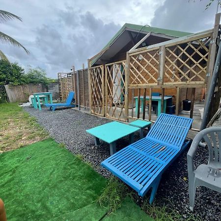 2 Bungalows Au Bord De La Plage De Montal A Moule Loues Individuellement Ou Ensemble Le Moule Bagian luar foto